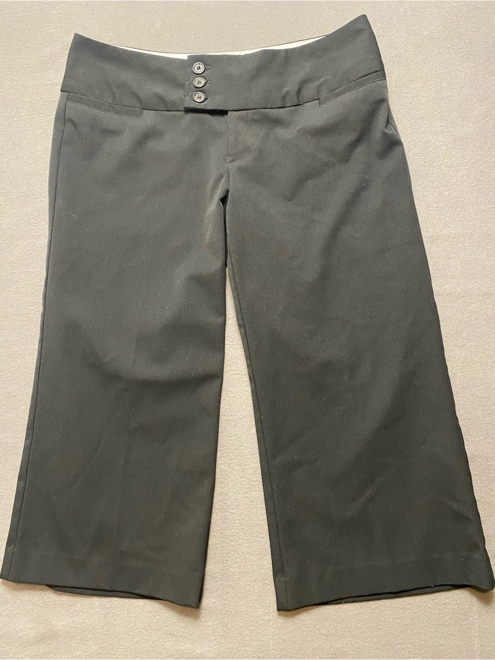 Maurices Women’s Black Wide-Leg Crop Button Front Dress Pants Size 3/4